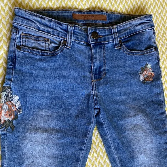 Joe’s Jeans girls - Picture 5 of 9